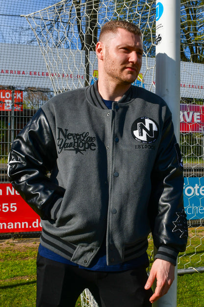 Collegejacke